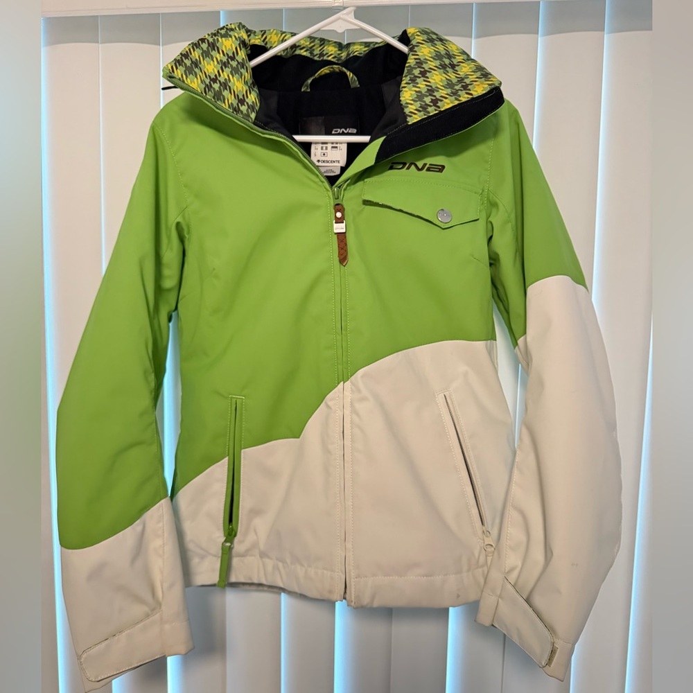 Descente Lime and White Snow Jacket